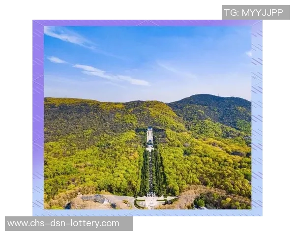 山与胜户的对决探讨自然与人文的交融之美